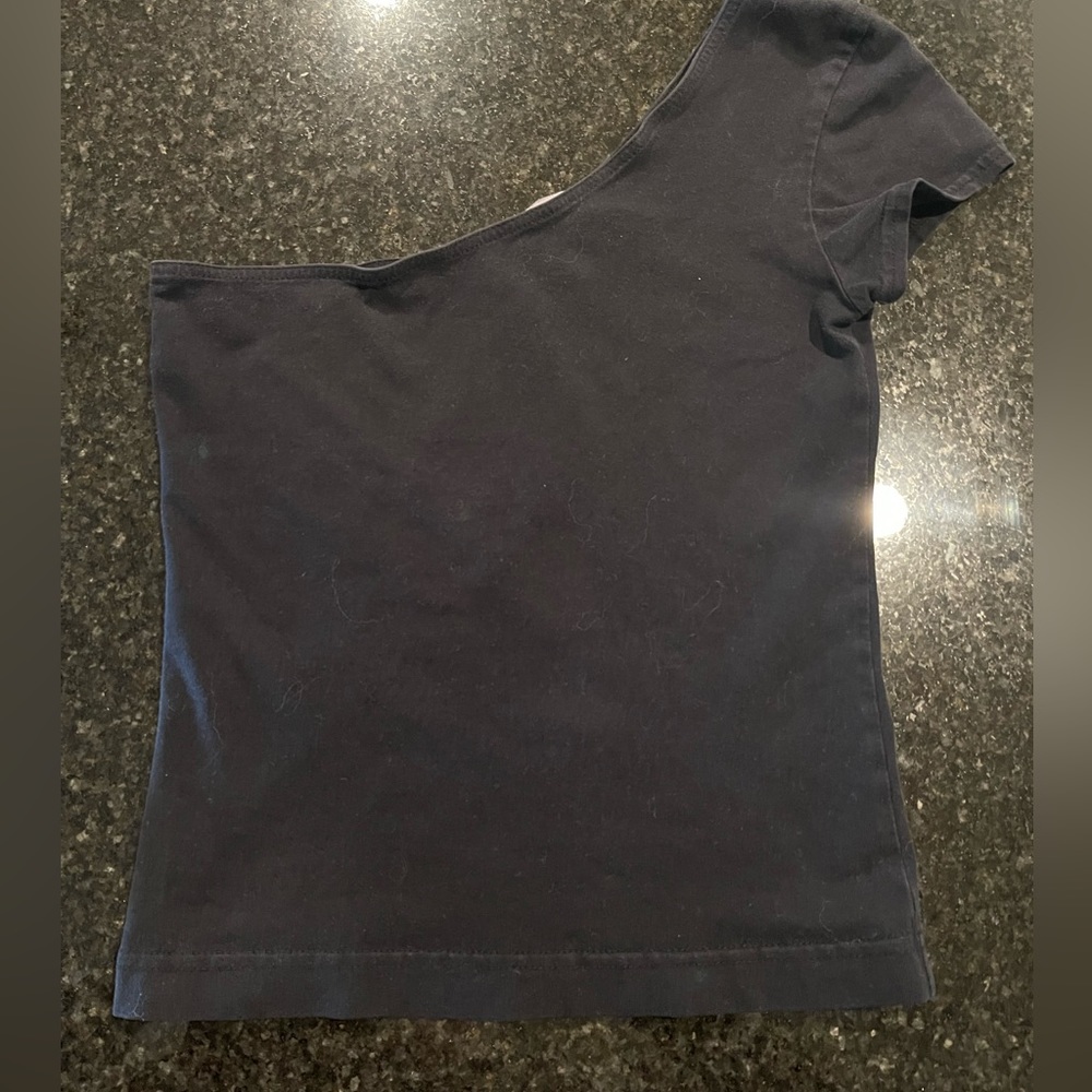 Betty Blue One Shoulder Black Shirt, Size XS - Picture 6 of 6
